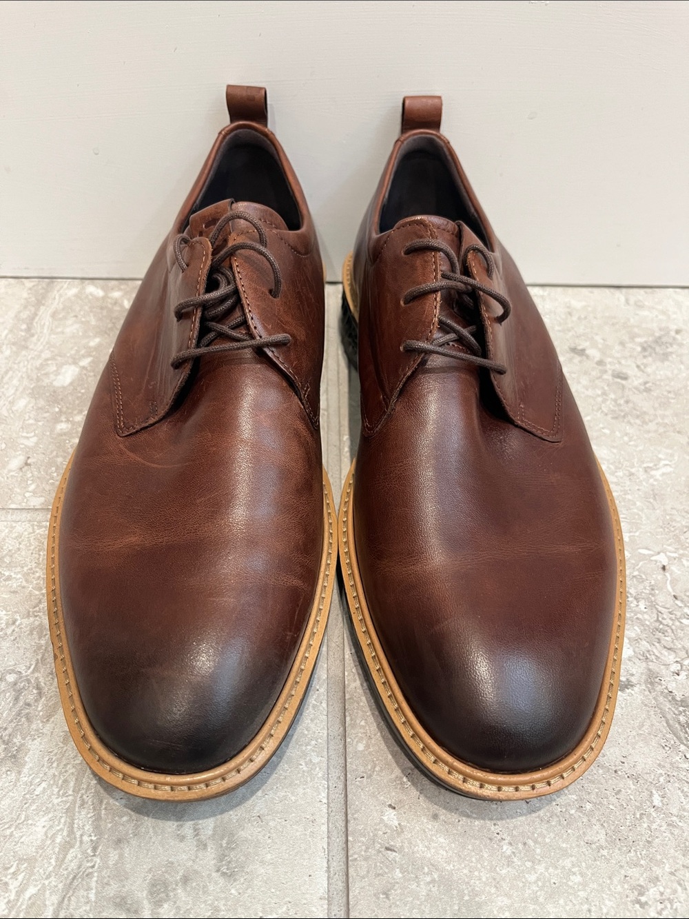 Ecco Men's Brown Leather Derby Shoes with Tan Welt
